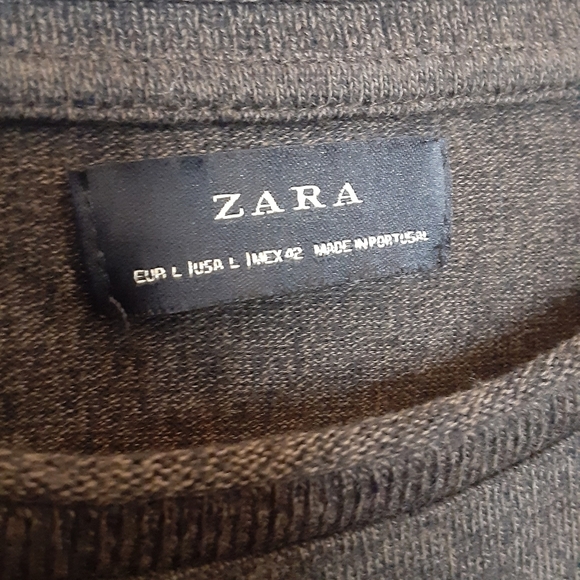 Zara Heathered Black and Olive Woven Top - Picture 3 of 3